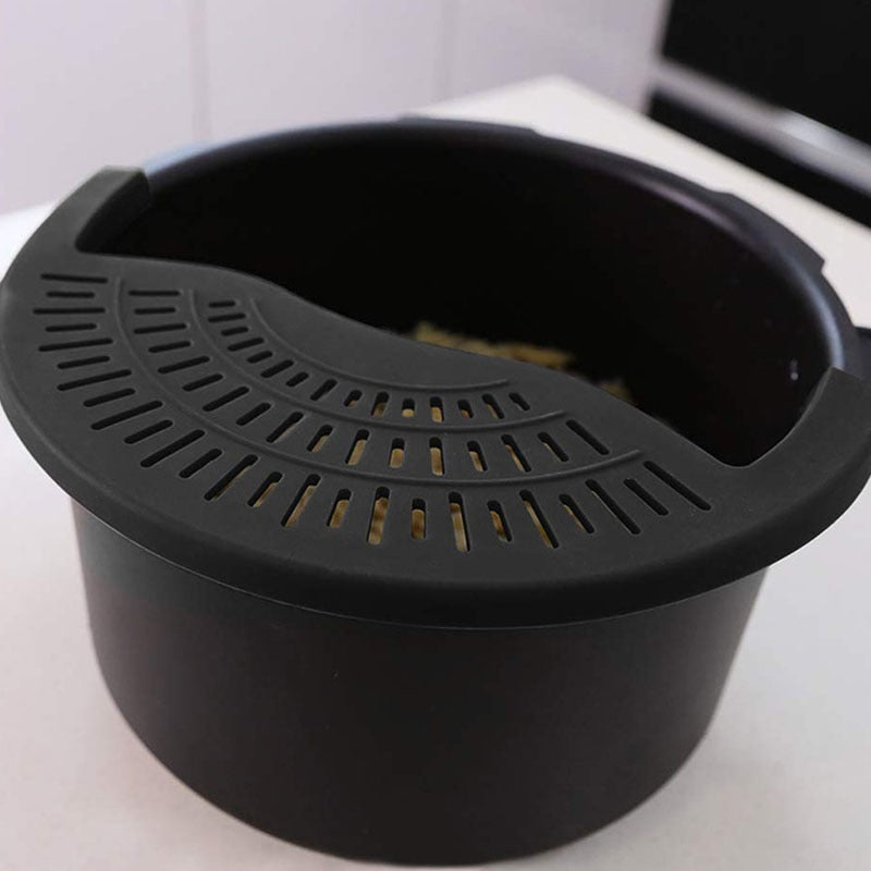 Silicone Clip Strainer - Home Items Direct